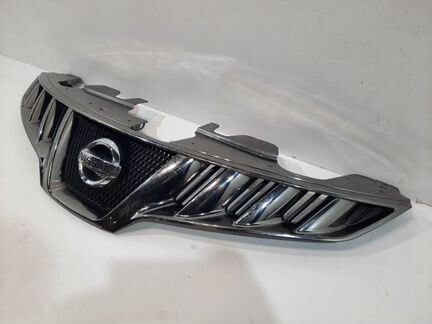Решетка радиатора передняя Nissan Murano Z51