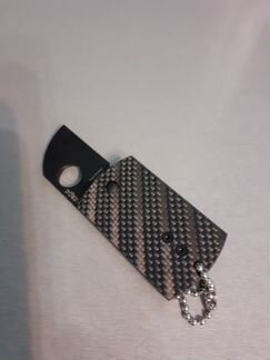 Складной нож-брелок Spyderco Dog Tag Folder Carbon
