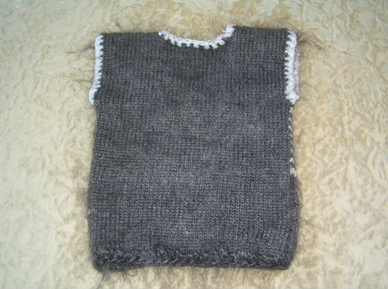 Жилетка из козьего пуха новая