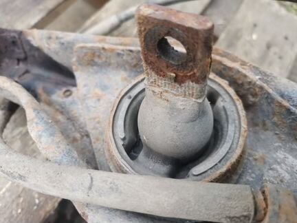 Рычаг подвески задний правый Honda Civic Ferio EG8