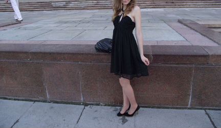 Черное платье incity