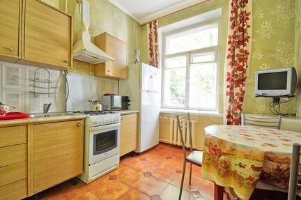 2-к квартира, 54 м², 1/5 эт.