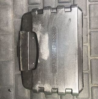 Автомобильный компрессор 12v