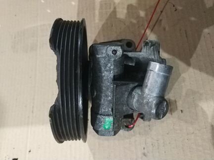 Насос гур Mercedes W203 (C Class) 2.2DCi 2002