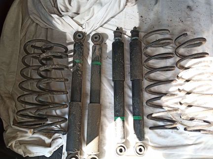 Пружины и амортизаторы