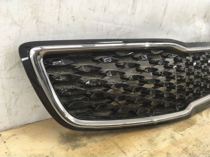 Решетка радиатора Kia Cerato 3 2016-2018