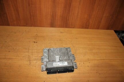 Блок управления АКПП Renault Clio CH H5FD403 2014