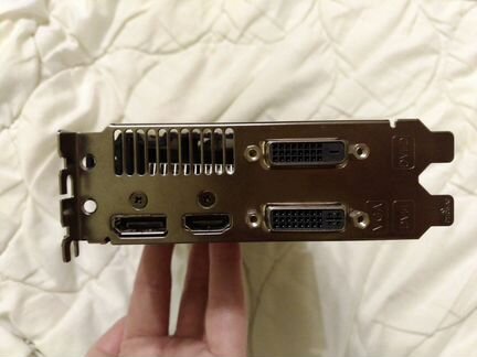 Asus Radeon R7 260X 2GB