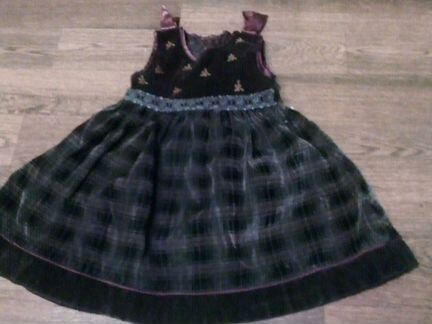 Платье 3-4г меняю на мол мяс пюр,отблеск на фото