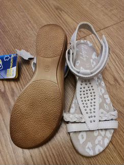 Новые детские босоножки Котофей 32р