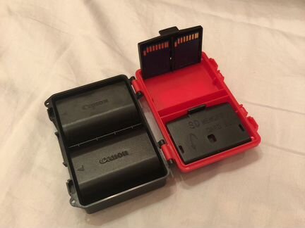 Бокс кейс для хранения sd карт памятей и аккумулят