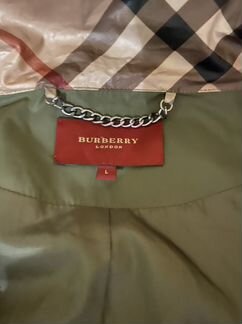 Плащ женский оригинал,размер 40,в отличном состоян