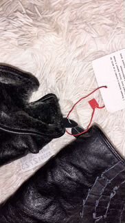 Кожаные перчатки Новые