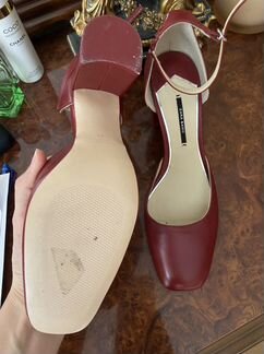 Кожаные туфли Zara 40