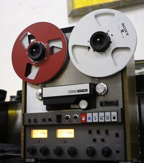 Ampex ATR-700 катушечный магнитофон