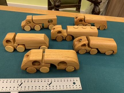 Деревянная модель - грузовик с прицепом