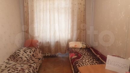 Комната 18 м² в 3-к, 1/5 эт.