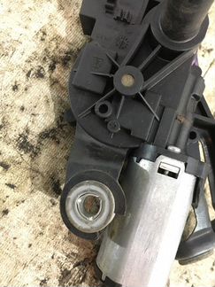 Мотор дворников задний Bmw 1-Series E87