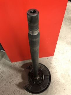 Полуось левая к Мерседес Спринтер 906 Крафтер