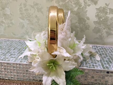 Кольца с голубями свадебные