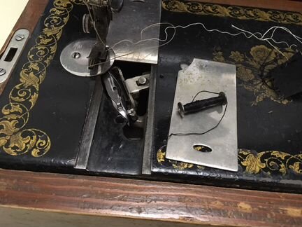 Швейная машинка