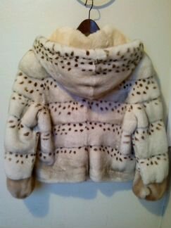 Шуба норковая белая