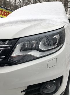 Фара левая tiguan 2013