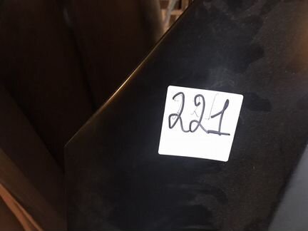 Капот на Mercedes 221