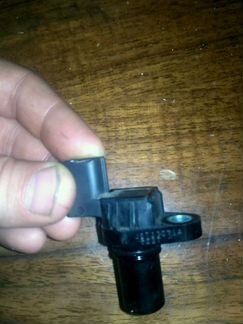 Датчик распредвала 4g18 mitsubishi lancer 9 1.6