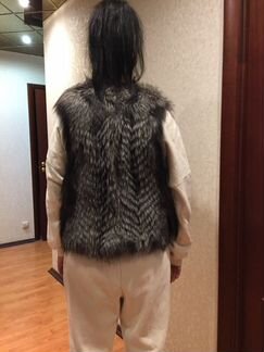 Жилетка меховая женская натуральная