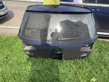 Крышка багажника Golf 7 5G6827025AA