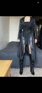 Кожаный чёрный плащ/тренч