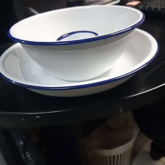 Соусники, миски, тарелка