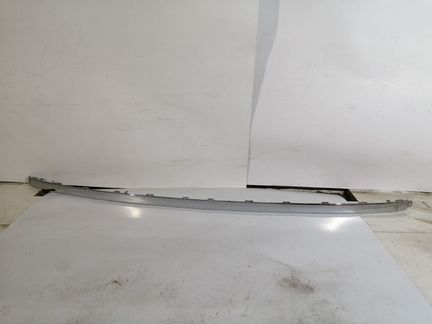 Volkswagen Touareg 2014-18 молдинг бампера задний