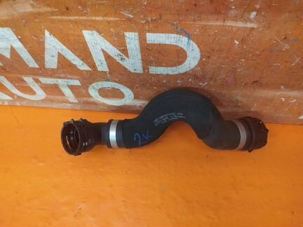 Шланг радиатора Audi Q8 1 2018-Нв