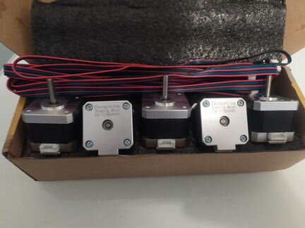 Шаговые Nema 17 5шт для 3D принтера комплект новый