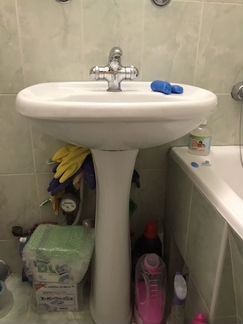 Раковина с зеркалом