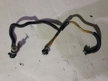 Трубка топливная насоса подкачки Mercedes 611.962