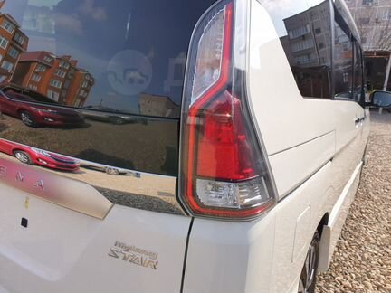 Nissan Serena 2.0 CVT, 2017, 91 000 км