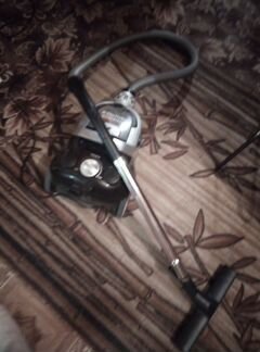 Пылесос electrolux ZTF7615 в коробке