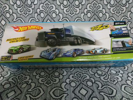 Набор машинок: