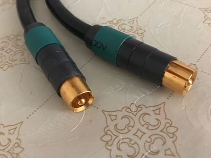 DH Labs Matrix rca-rca 05 метра