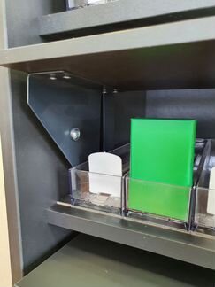 Шкаф для сигарет на 100 видов сигарет