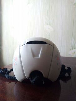 Роликовый шлем