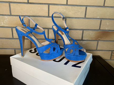 Босоножки Schuts