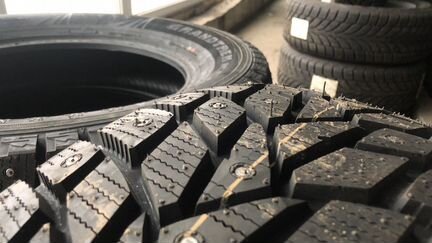 235/65 R17 Dunlop Grandtrek Ice 02 шипы