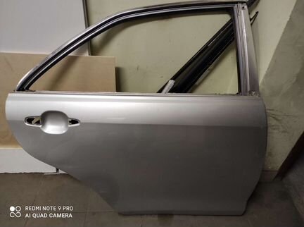 Дверь задняя правая Toyota Camry