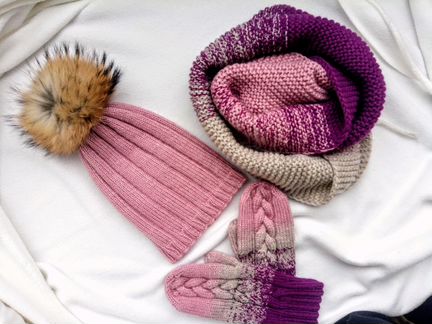 Вязаный комплект 