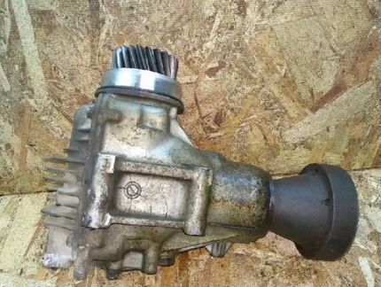 Раздаточная коробка mazda,ford escape,tribute