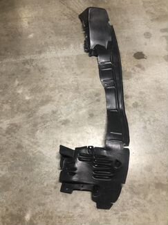 Подкрылок Мерседес